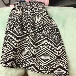 Foley skirt